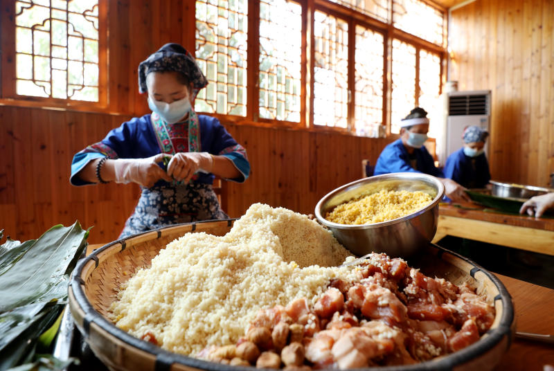 广西三江：粽子飘香迎端午