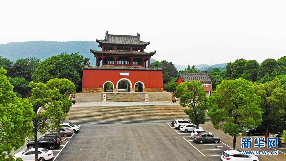 航拍湖北当阳玉泉寺