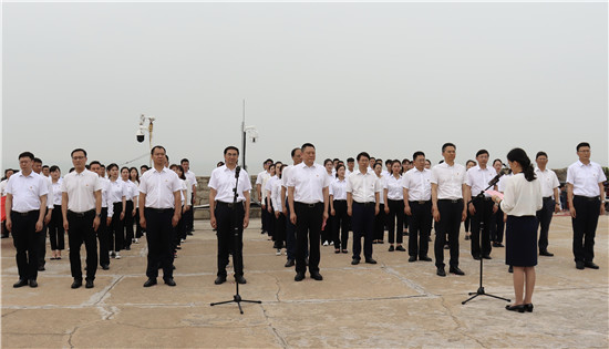 连云港灌云：新党员开山岛“快闪”献礼建党百年_fororder_微信图片_20210702103102_副本