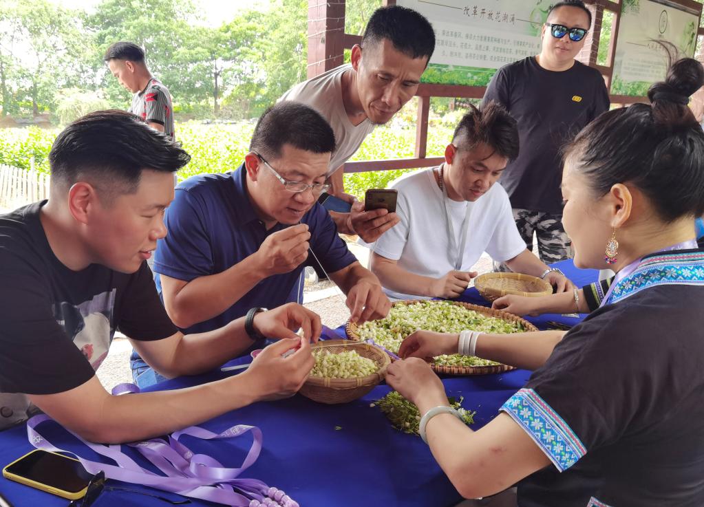 台青参与网络直播实训助力乡村振兴