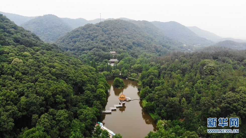 航拍湖北当阳玉泉寺