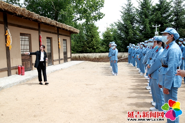 延吉市一批新团员在太兴红色小镇举行入团仪式