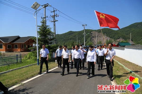 延吉市人大常委会机关干部走进红色教育基地学党史