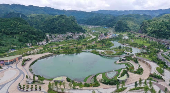 （原创）【在生态文明建设上出新绩】毕节织金：推进水环境治理 铺就绿色发展新篇章_fororder_微信图片_20210711124204