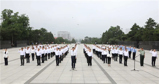 锦州市委理论学习中心组在辽沈战役纪念馆重温入党誓词_fororder_图片21