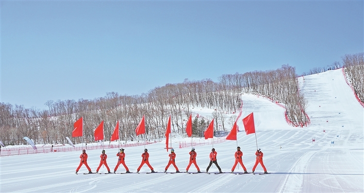 感受乌苏里船歌之美 领略双鸭山多彩神韵