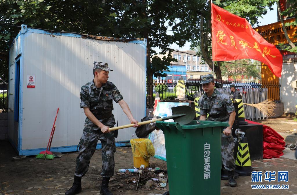 郑州：清淤排涝 恢复重建