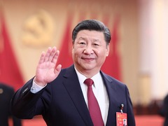 习近平等领导同志亲切会见出席党的十九大代表、特邀代表和列席人员