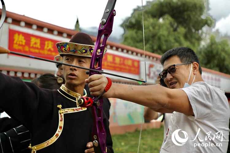 【石榴花开 籽籽同心】西藏非遗工布响箭：穿越历史的“毕秀”