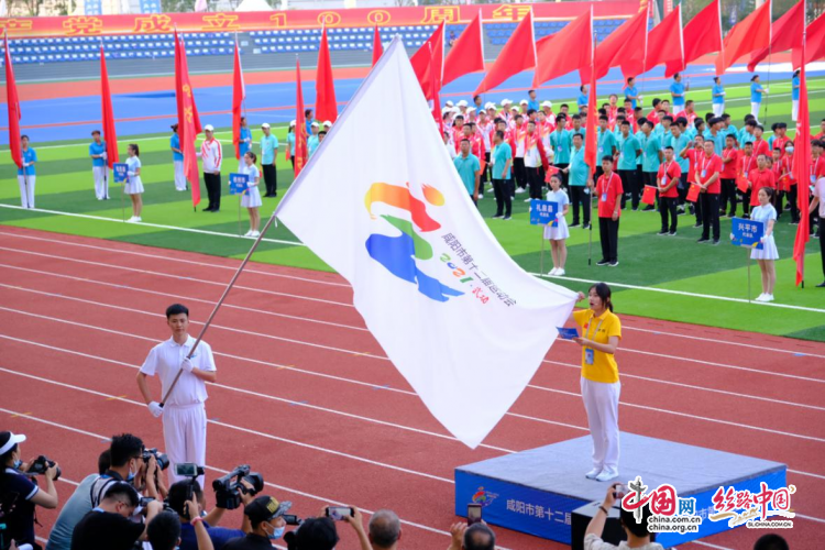 （转载）咸阳市第十二届运动会在武功县开幕