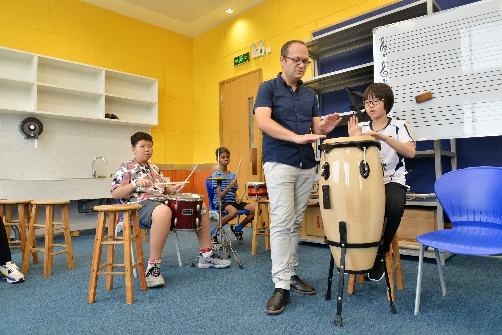 【教育频道+国际在线+名校来了】Bob Darwish：学校是否能满足家长和学生的需求很重要