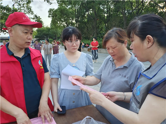 南通市崇川区任港街道：服务居民全方位 积极响应赢点赞_fororder_9