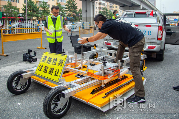 哈尔滨引入三维探地雷达为道路“把脉诊病”