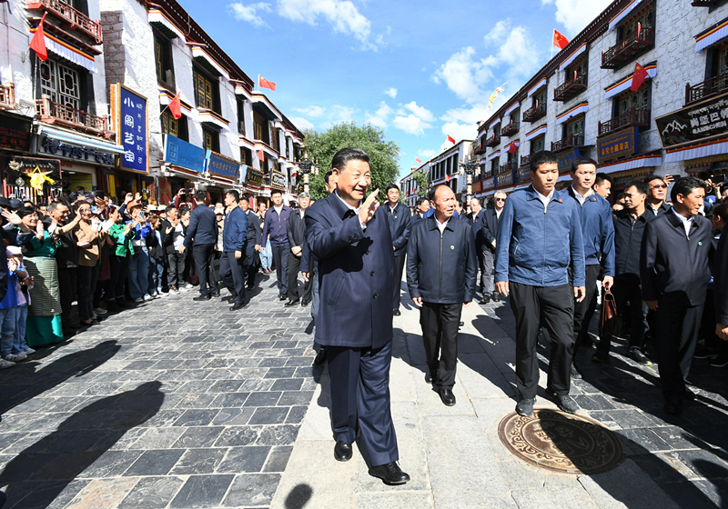 联播+丨情系高原 习近平与西藏的几个小故事