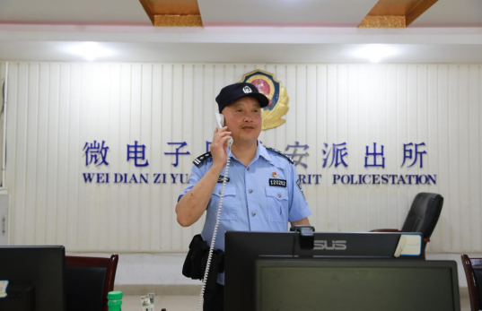 【原创】重庆市高新区民警陈挚：初心未改 续写新篇_fororder_微信图片_20210727144607