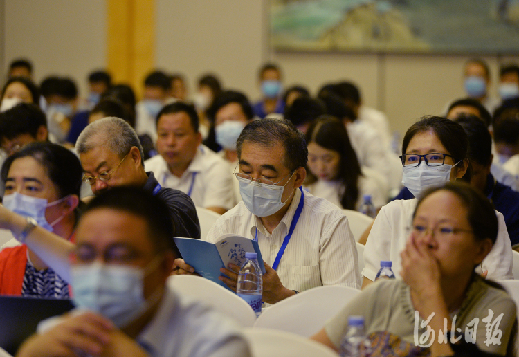 河北省石家庄高新区投资环境推介会在北京举行