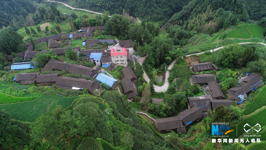 【“飞阅”中国】重庆酉阳：土家古寨藏深山 传统村落续乡愁