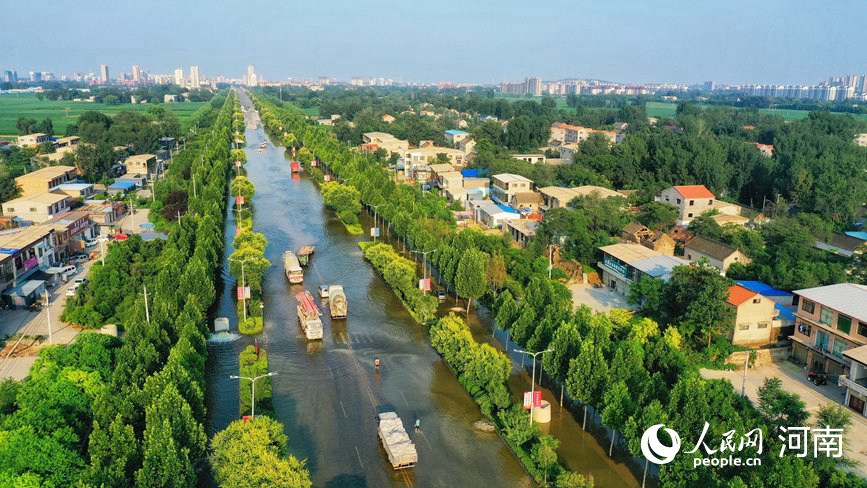 鹤壁市浚县：一半以上地区被洪水覆盖 防汛形势严峻