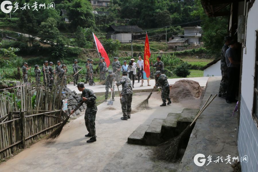 （市州）军民共建誓师动员！开阳打响改善农村人居环境大战