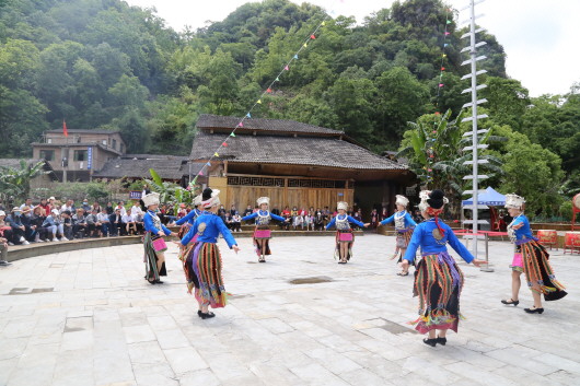 （旅游）贵州紫云格凸河景区旅游逐渐回暖