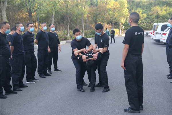 【OK】【湖北】武当山：警营掀起太极风