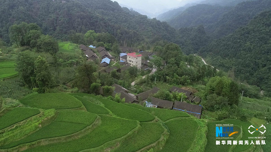 【“飞阅”中国】重庆酉阳：土家古寨藏深山 传统村落续乡愁