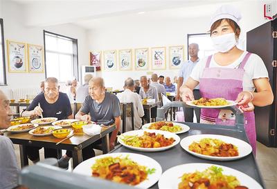 河北青县：小小孝老食堂，餐餐暖心又暖胃