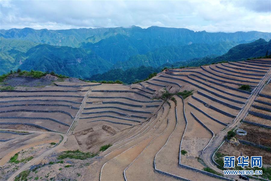 湖北宣恩：土苗山乡田园新景致