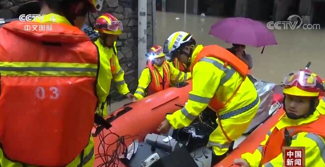 新闻观察：中国多地遭遇强降雨 各方积极应对