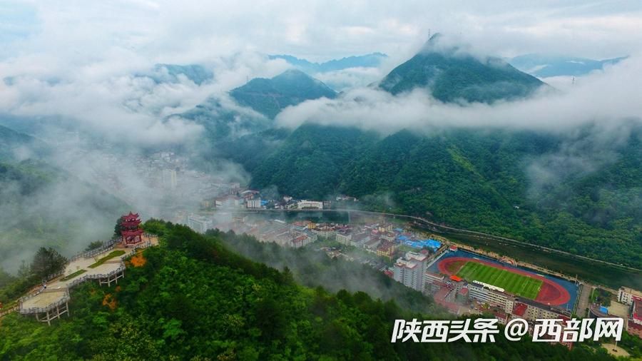 秦岭腹地 雨后佛坪姿态万千