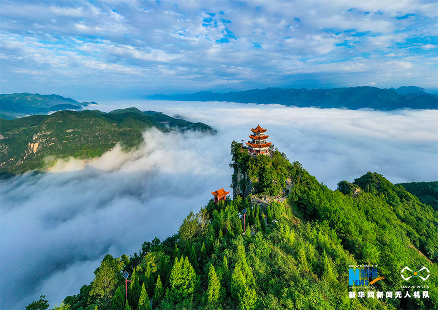 【城市远洋】雨过天晴 重庆云台寺现烟雾美景