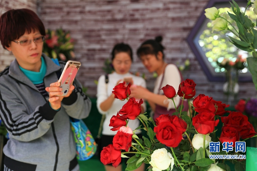 福建三明：竹木花果蔬齐聚亮相林博会