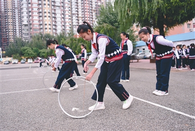 沈阳和睦路小学让作业不“回家”_fororder_11