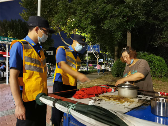 南京雨花台区整治夜间排档营造良好夜间市容环境_fororder_图片10