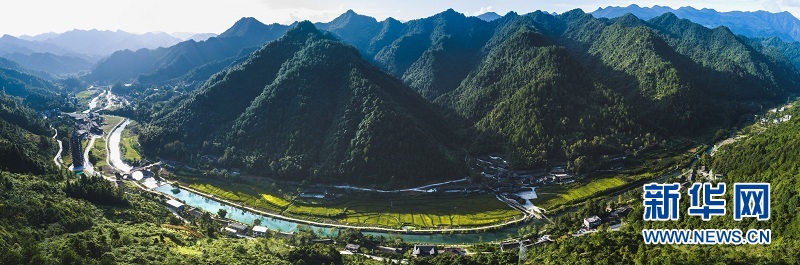 湖北宣恩：百年古寨里的土家建筑艺术