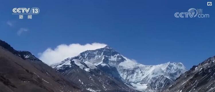 【祖国颂·美丽中国】珠穆朗玛峰：仰望地球之巅 书写凌云壮志