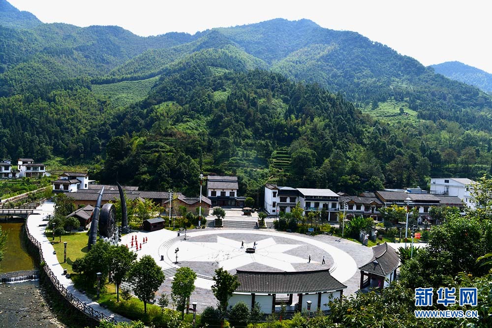 湖北通城内冲古村寨“瑶”身蝶变旅游名村