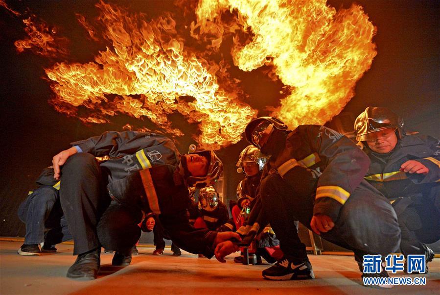 【轮播图】各地开展“119消防宣传日”主题活动