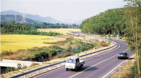 浙江湖州：美丽公路入画来