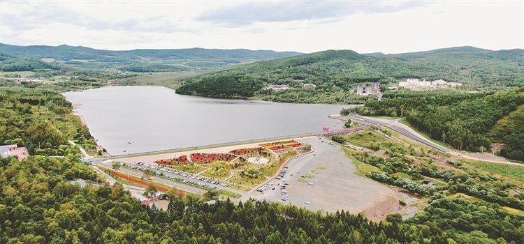 景城一体山水进城 建构城市爱的地标