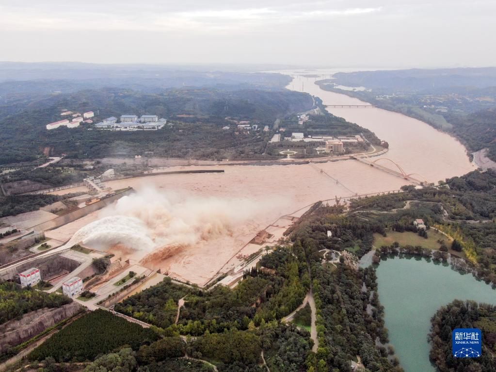 应对秋汛 黄河小浪底水库持续高水位运行