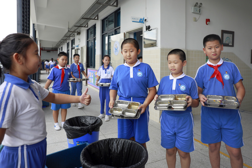 图片默认标题_fororder_1.3光盘行动：珍惜粮食，拒绝浪费，青锋少年在行动