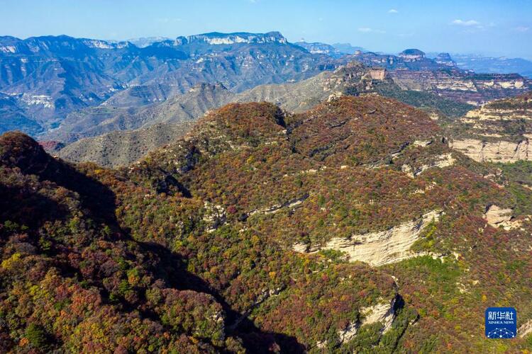 河北武安：山区秋意浓