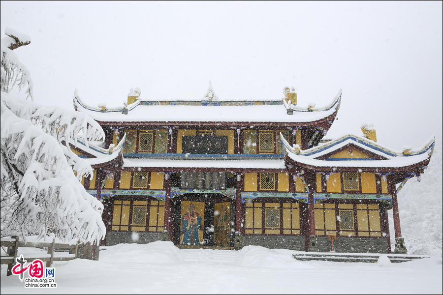 醉美之冬 漫游在黄龙的冰雪童话仙境