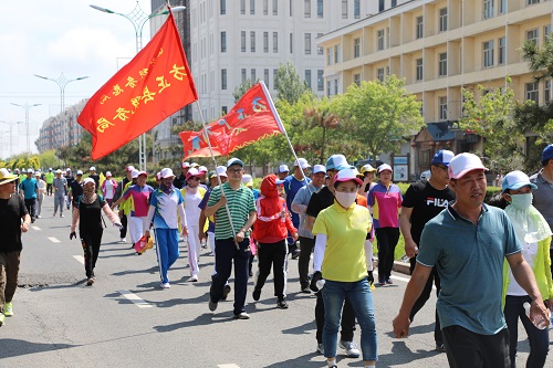 【黑龙江】【供稿】哈尔滨方正县组织开展全民参与新时代文明实践暨“壮丽七十年、阔步新时代”莲花节徒步健身活动