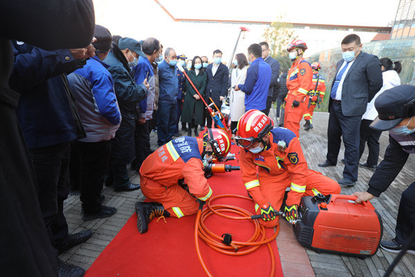 （转载）消防安全宣传日，沣西消防走进秦创原