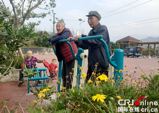 已过审【区县联动】【万盛】万盛经开区青年镇实现全民健身广场全覆盖【区县联动】万盛青年镇实现全民健身广场全覆盖