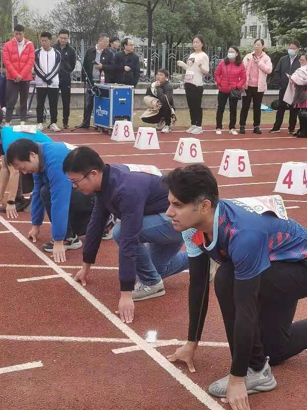 7名巴基斯坦籍博士在黄冈师范学院_fororder_巴基斯坦博士参加学校运动会