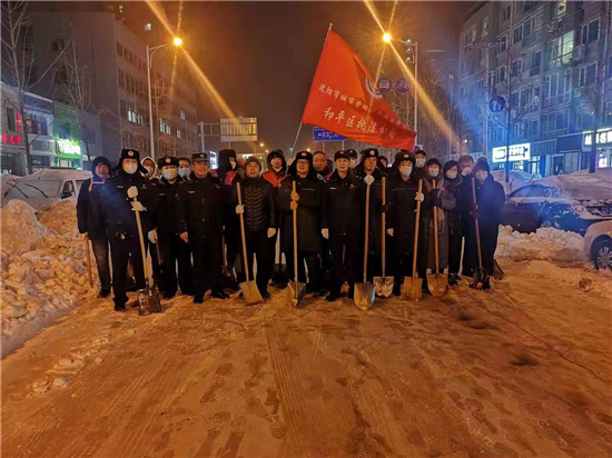 迎战暴雪！沈阳市和平区执法分局全员出动昼夜清雪_fororder_图片4