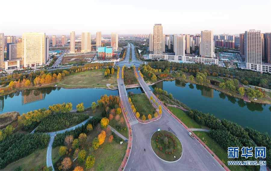 河南许昌：初冬芙蓉湖畔景色美